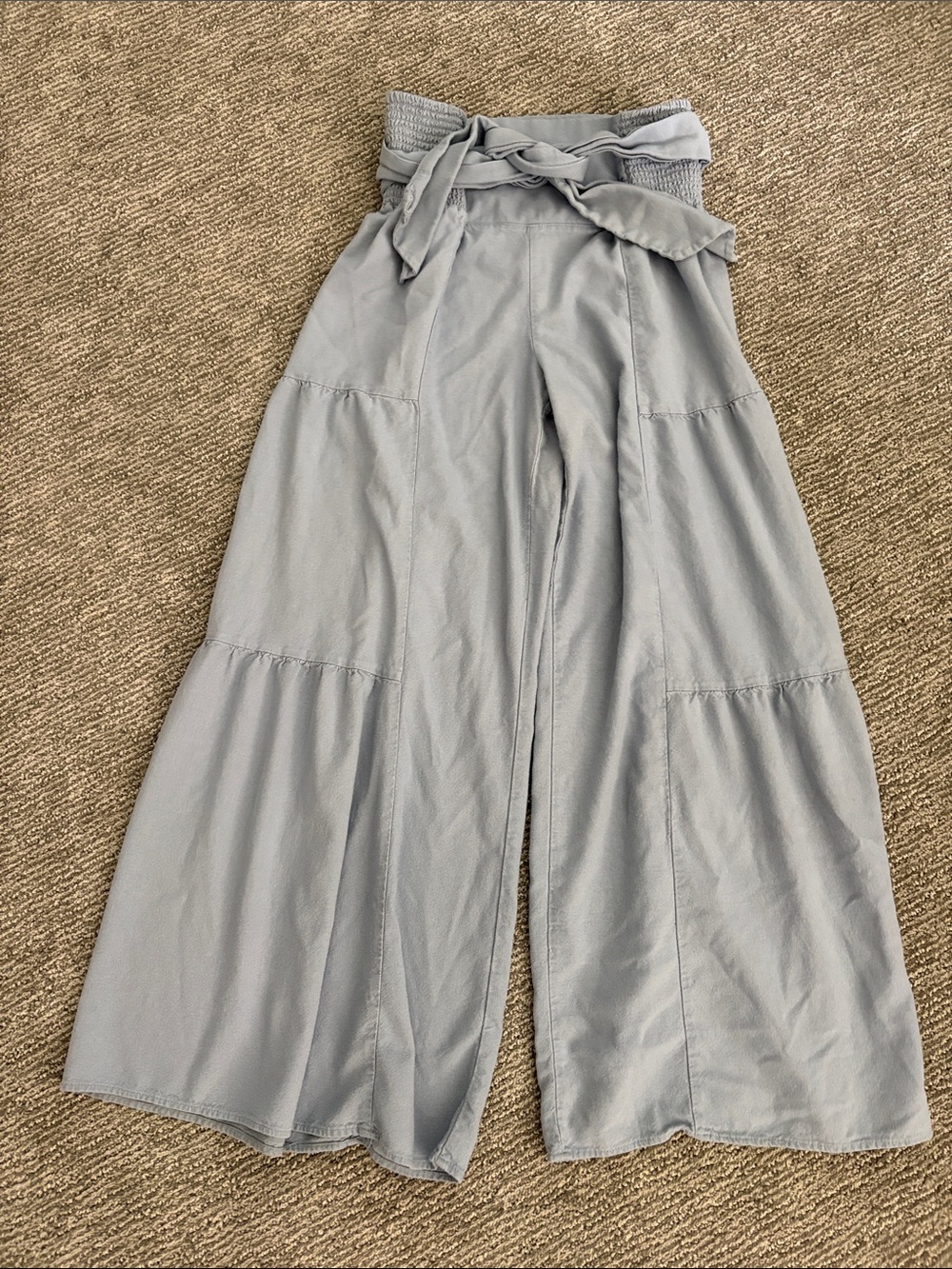 Boho Ruffle Hem High-Waist Wide-Leg Pants in Light Gray